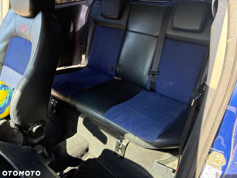 Ford Fiesta 2.0 ST - 15