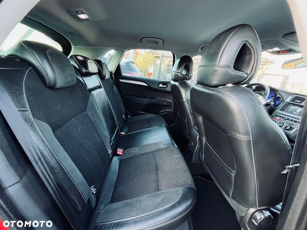 Citroën C4 BlueHDi 120 Stop&Start Business Class - 17