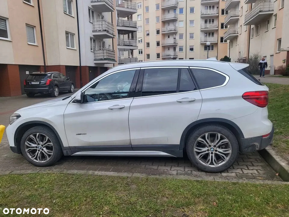 BMW X1 xDrive25i xLine sport - 7