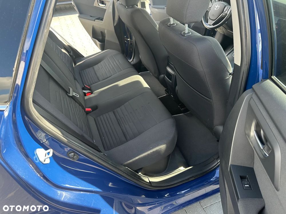Toyota Auris - 22