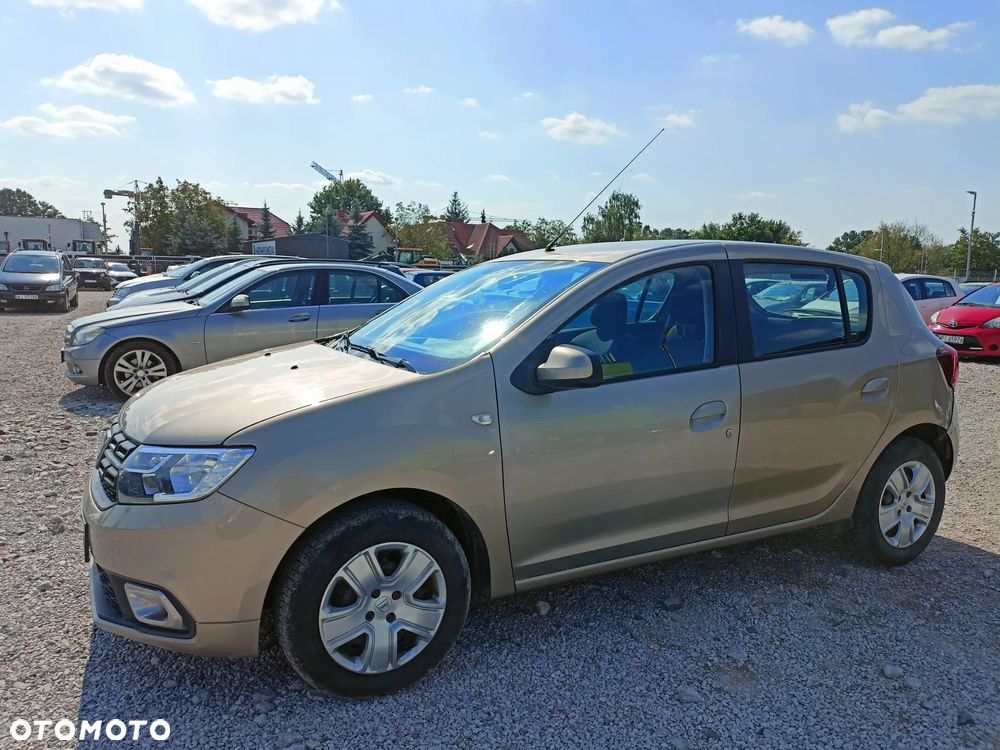 Dacia Sandero - 1