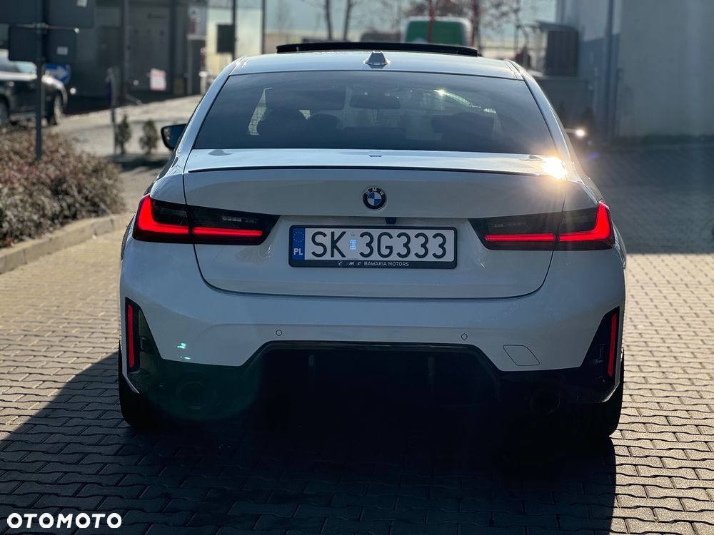 BMW Seria 3 330i M Sport sport - 5