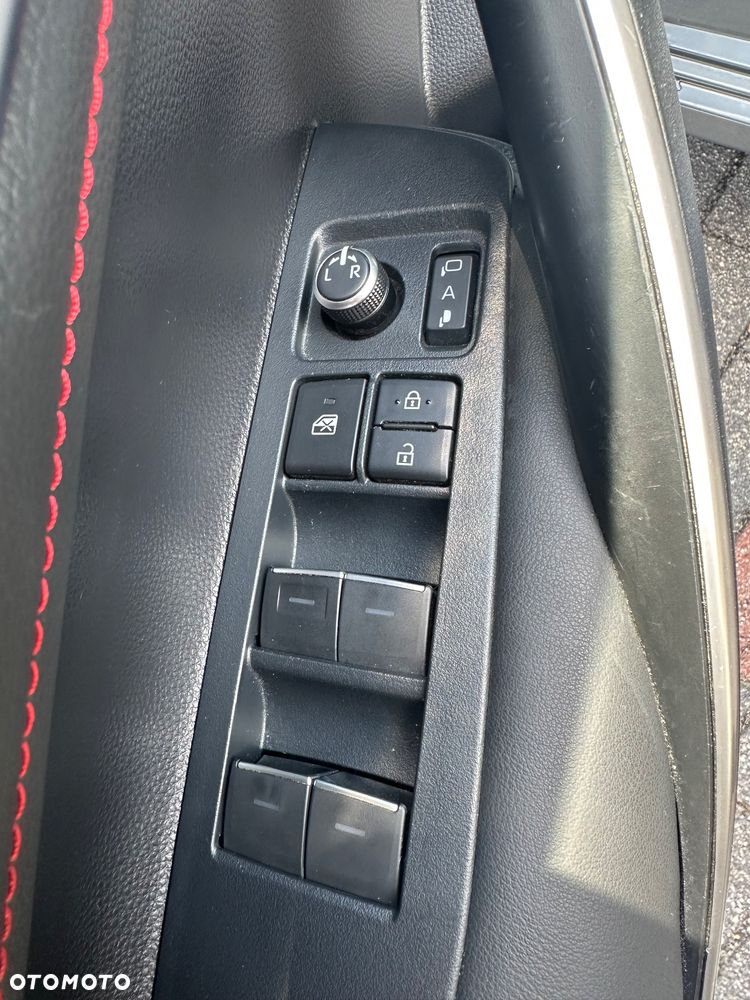 Toyota Corolla 1.8 Hybrid GR Sport Dynamic - 16