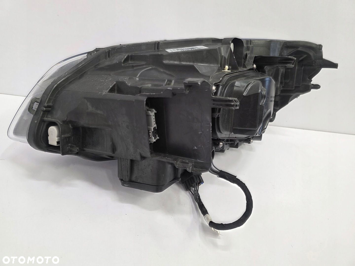 LAMPA PRZÓD PRZEDNIA PRAWA VOLVO XC60 LIFT XENON 13 - 16 31698809 EUROPA - 9