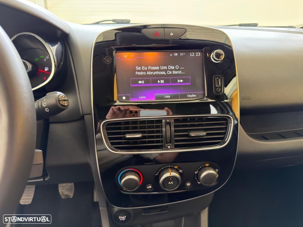 Renault Clio Sport Tourer 1.5 dCi Limited EDition - 14