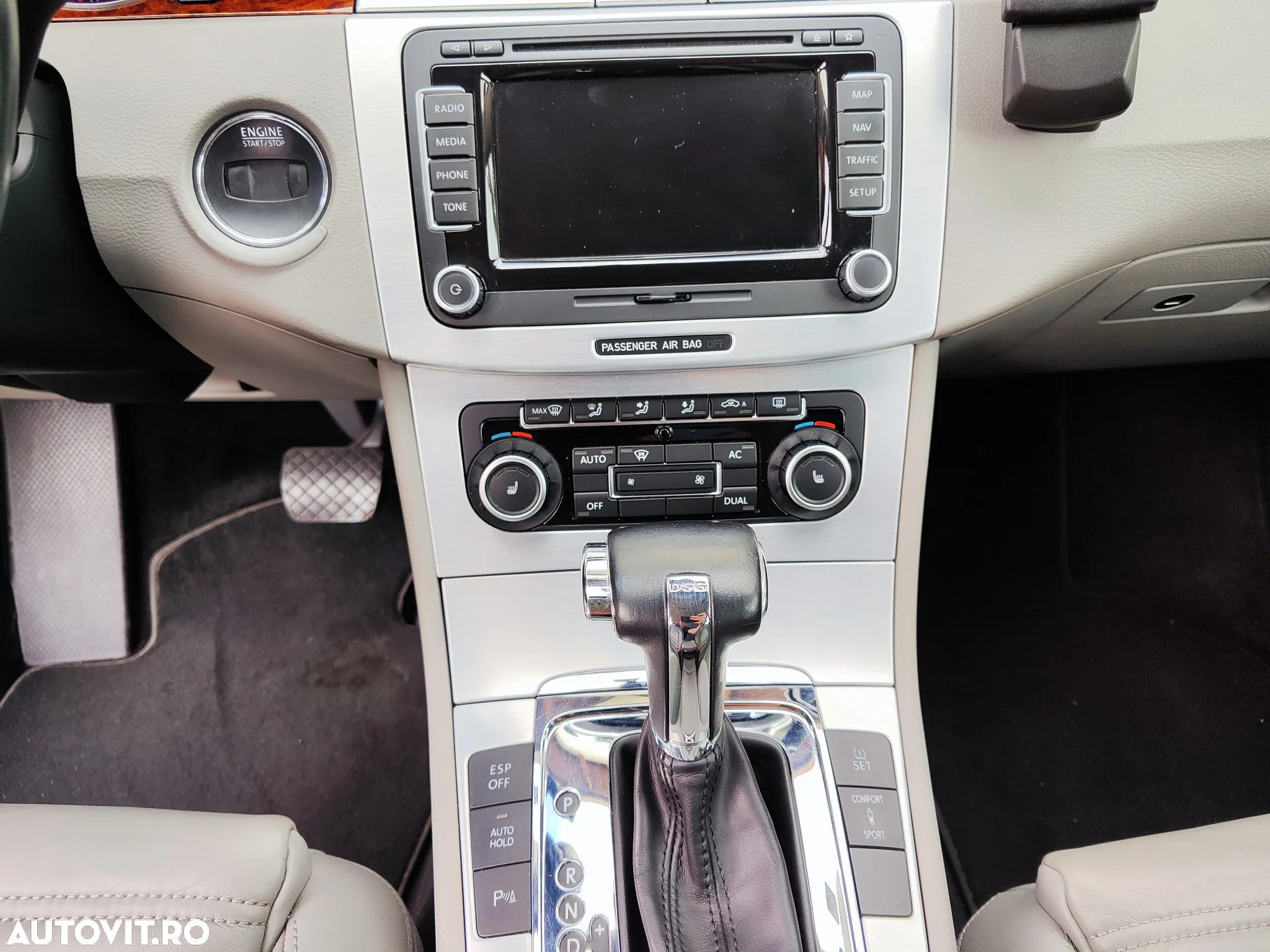 Volkswagen Passat - 10