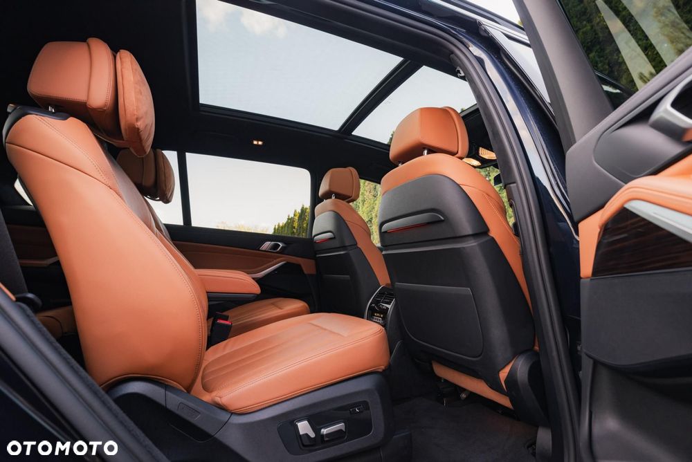 BMW X7 xDrive30d sport - 34