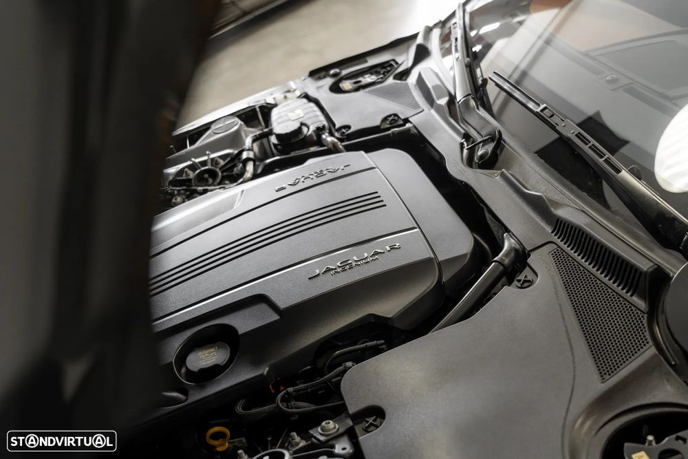 Jaguar F-Type 2.0 i4 R-Dynamic - 29