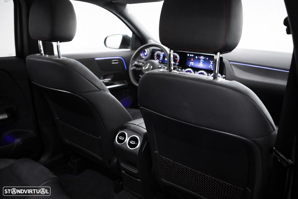 Mercedes-Benz GLA 250 e AMG Line - 17