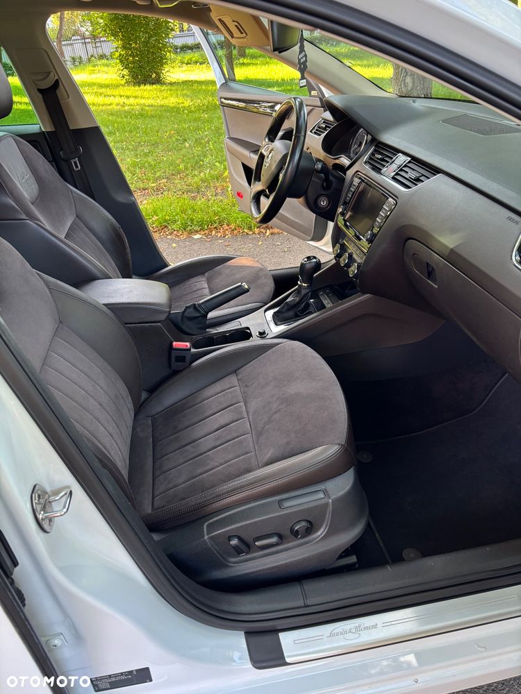 Skoda Octavia 2.0 TDI 4x4 L&K DSG - 15