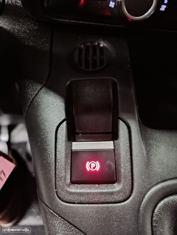 Peugeot Partner 1.6 BlueHDi L1 - 19