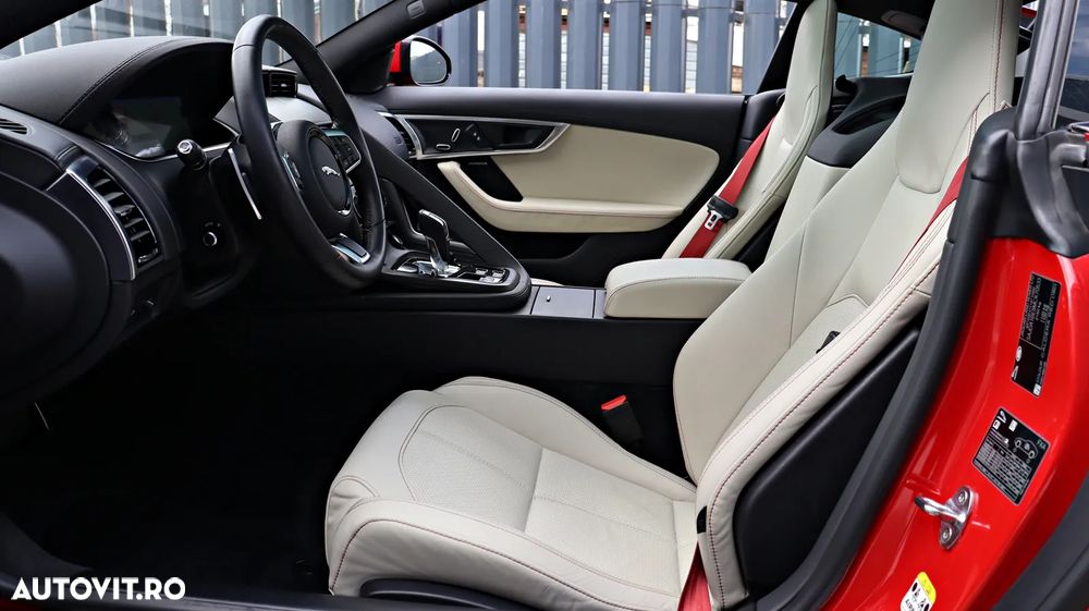 Jaguar F-Type P450 AWD Aut. R-Dynamic - 27