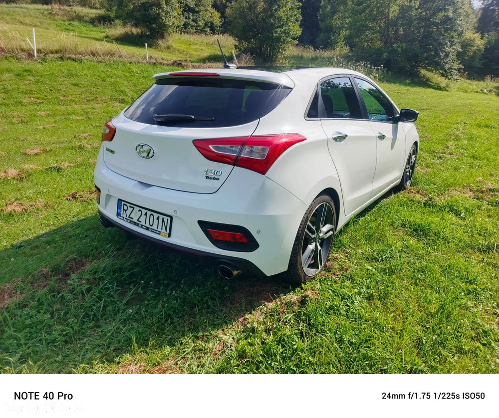 Hyundai i30 1.6 GDI Turbo Luxury - 6