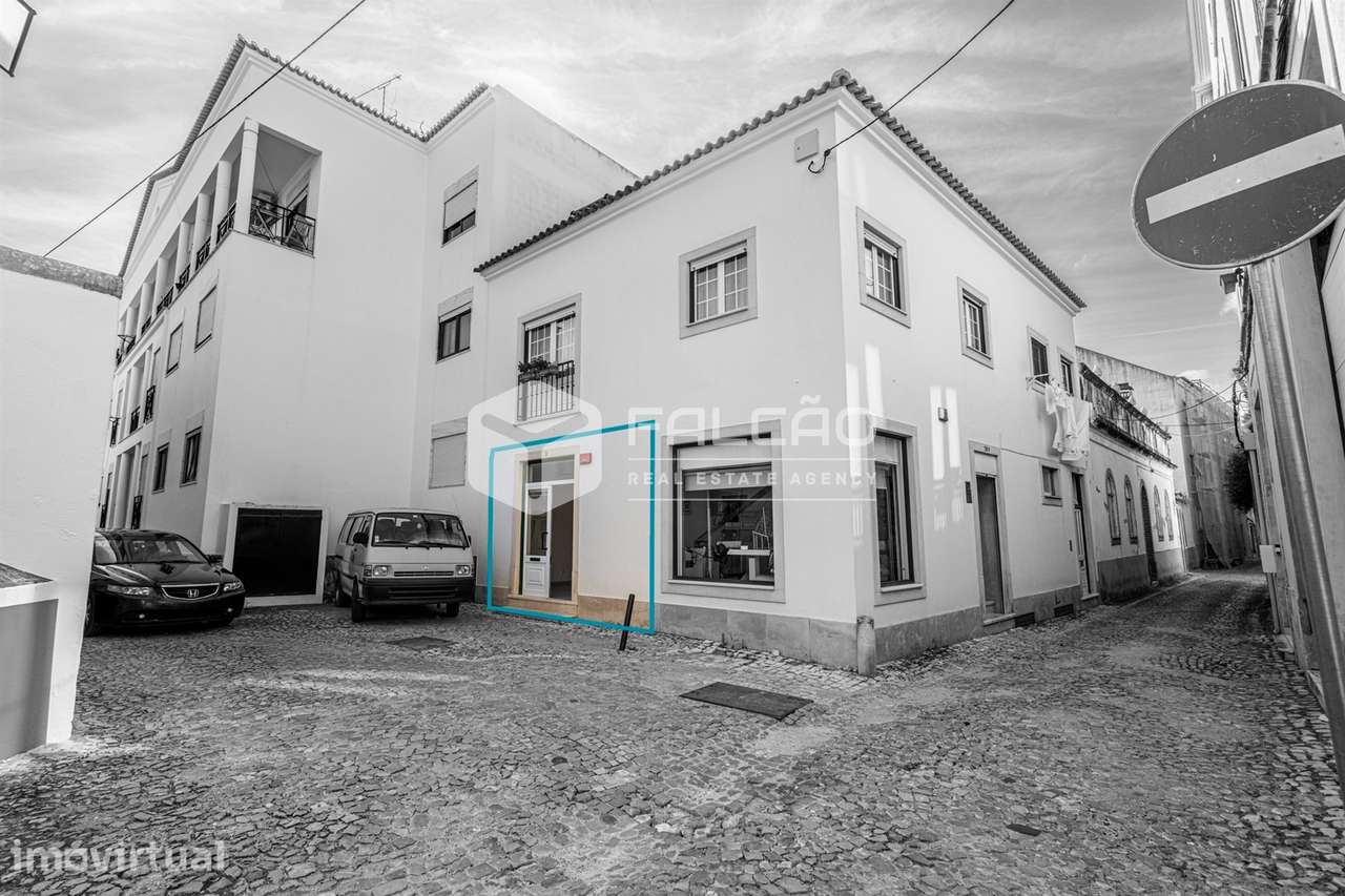 Loja T0 Arrendamento em Santarém (Marvila), Santa Iria da Ribeira de S - Grande imagem: 2/60
