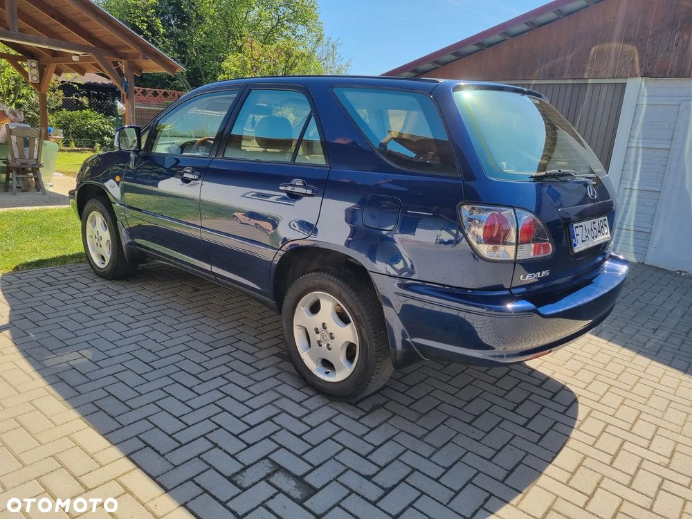 Lexus RX - 5