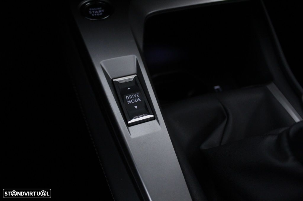 Peugeot 308 1.2 PureTech Allure - 31
