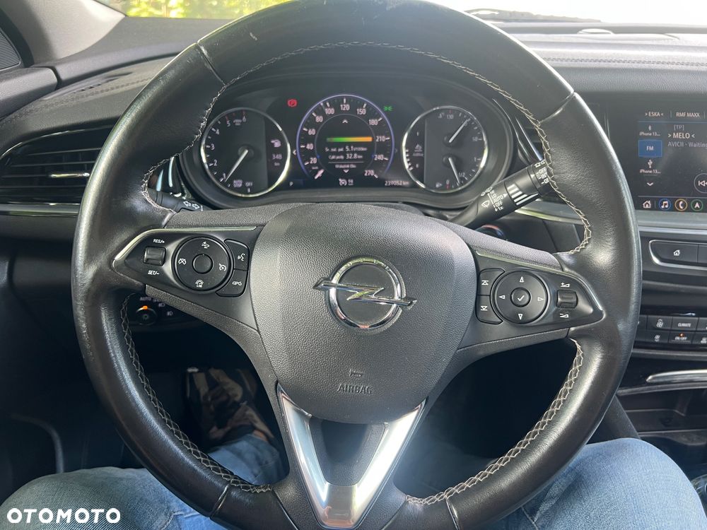 Opel Insignia 1.6 Automatik Edition - 9