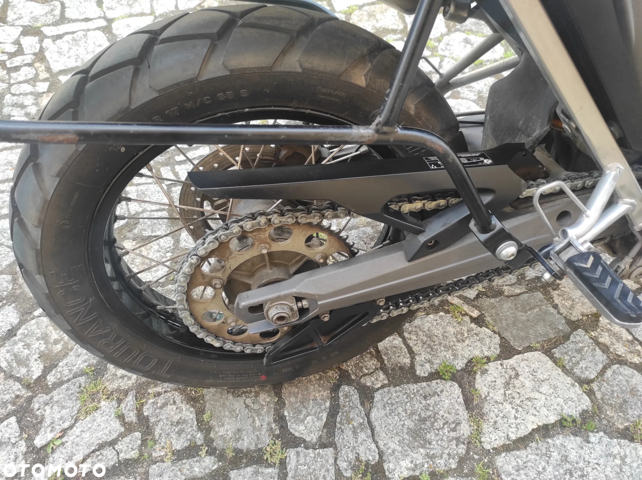 BMW G - 24