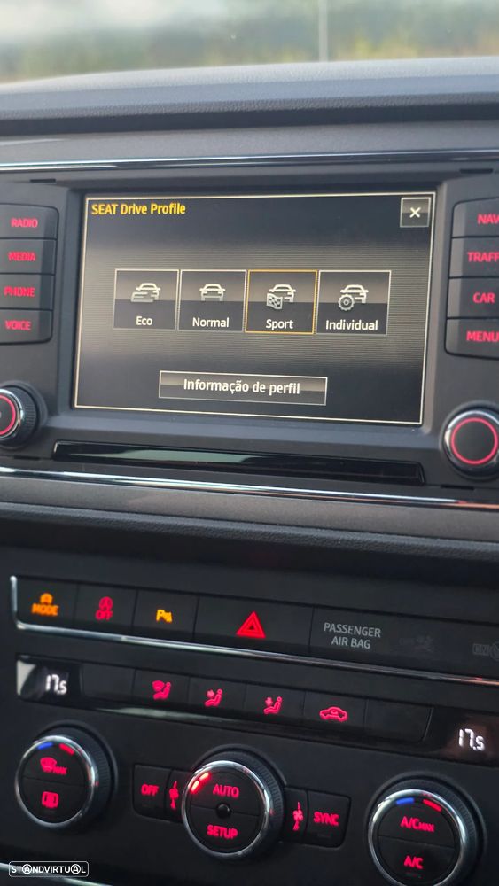 SEAT Leon 2.0 TDI DPF S&S FR - 38