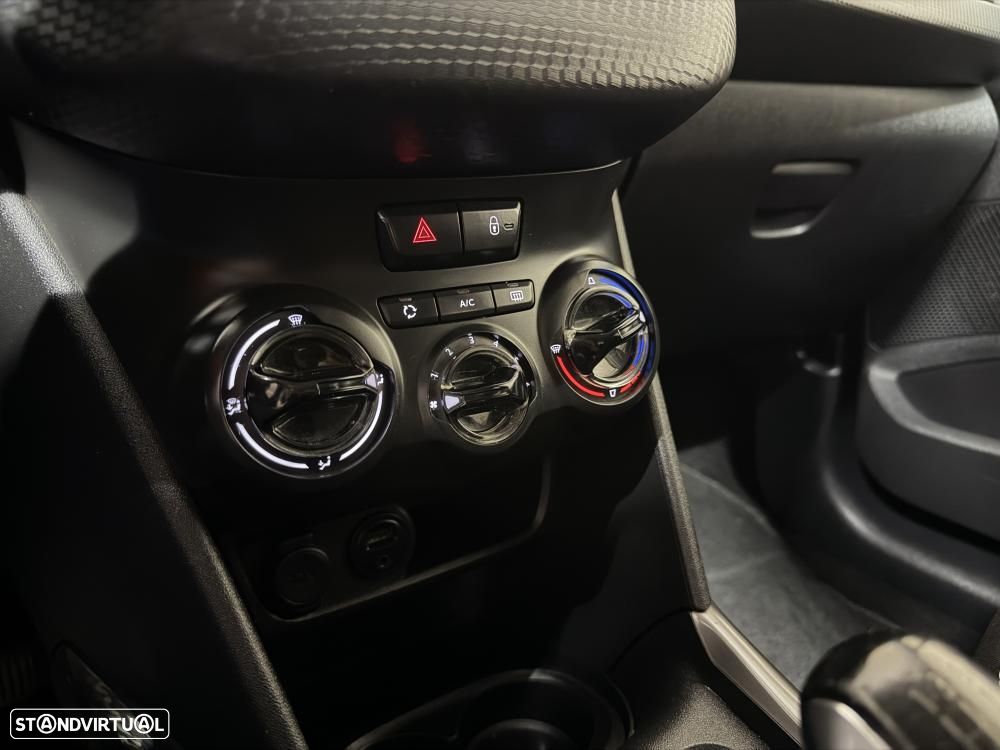 Peugeot 2008 1.6 BlueHDi Style - 15
