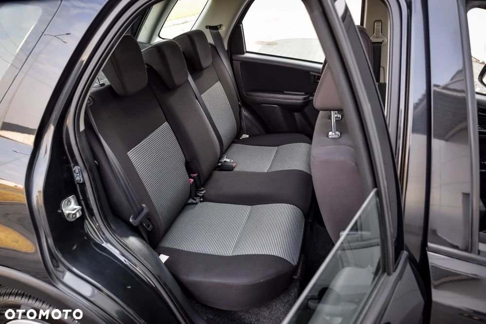 Suzuki SX4 1.6 GLX / Comfort - 30