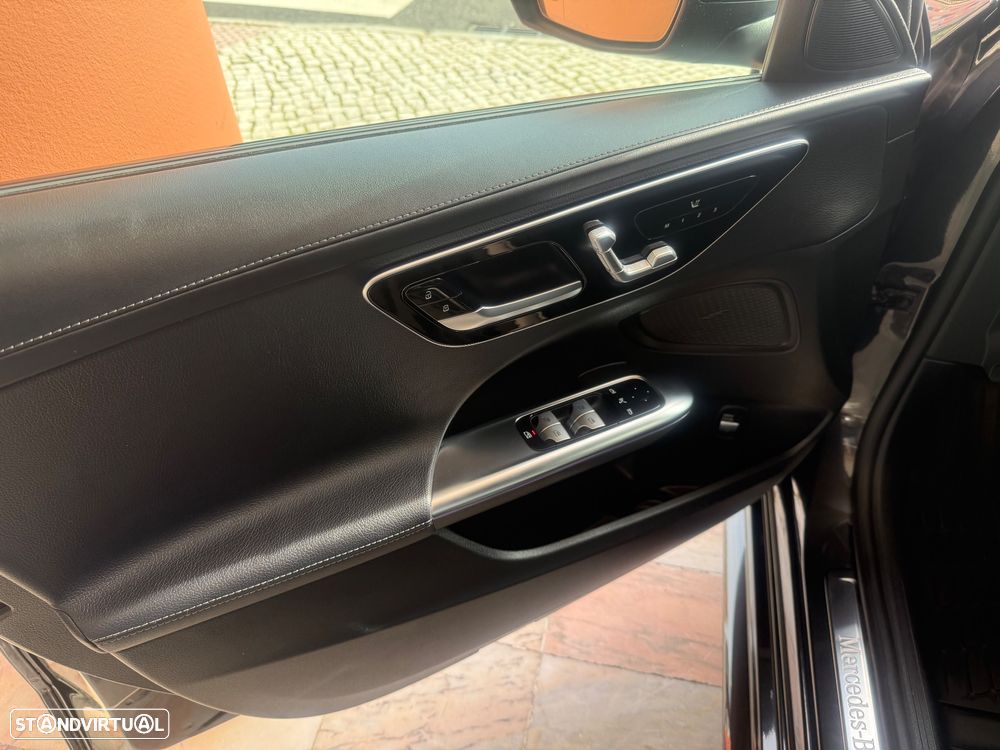 Mercedes-Benz C 300 d AMG Line - 21