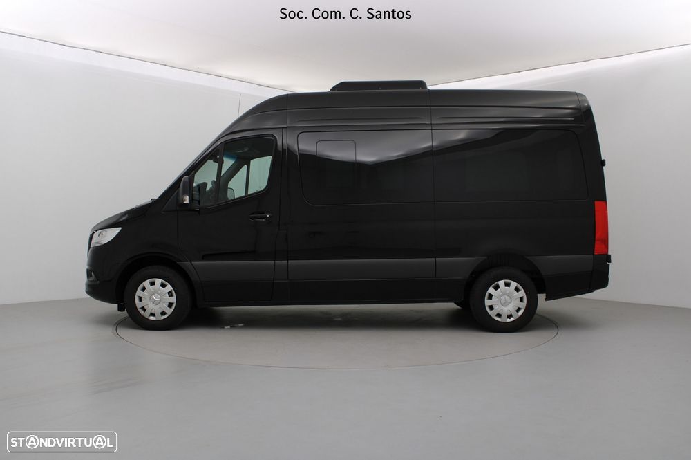 Mercedes-Benz Sprinter - 8