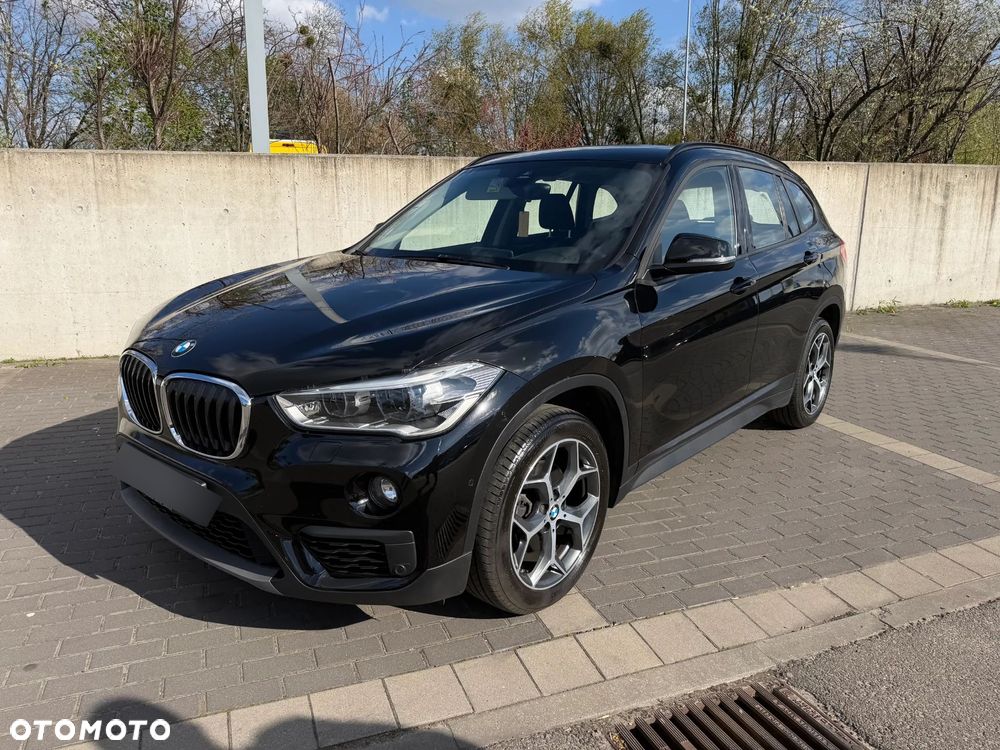 BMW X1 sDrive18i - 9