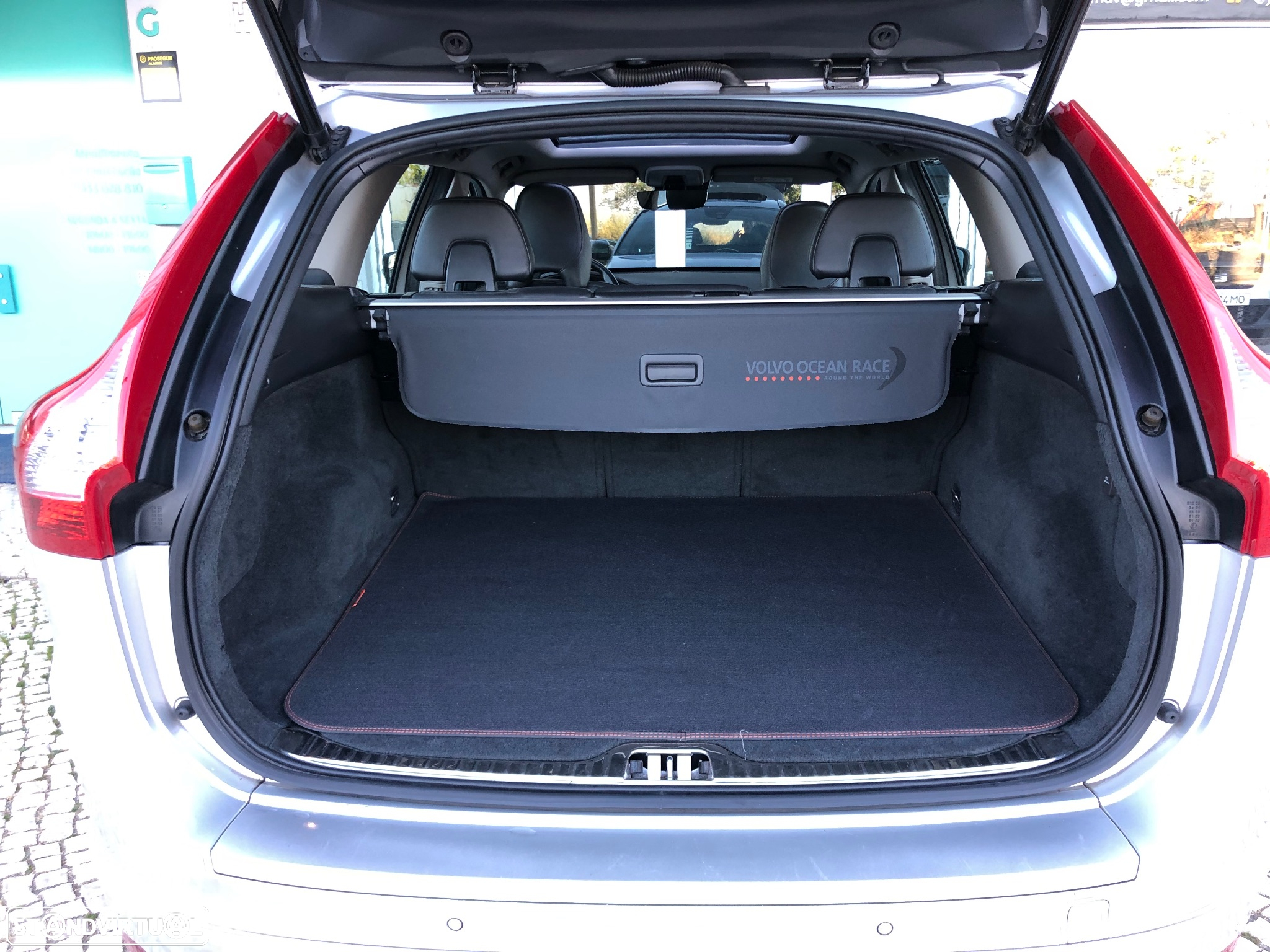 Volvo XC 60 2.0 D4 VOR Geartronic - 18