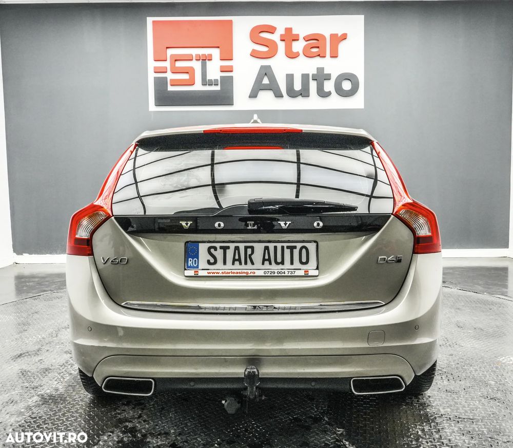 Volvo V60 D5 Momentum - 5