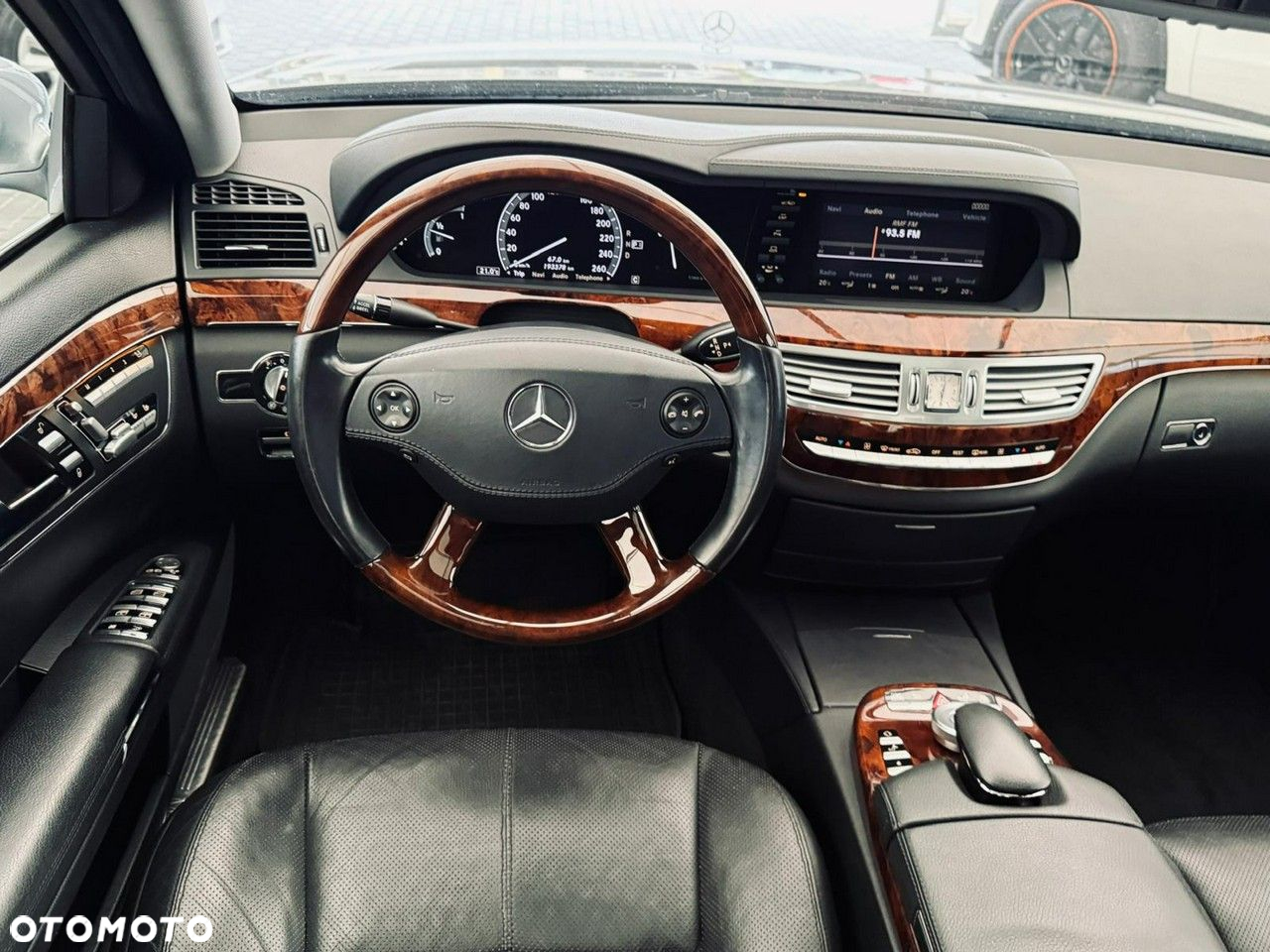 Mercedes-Benz Klasa S - 32
