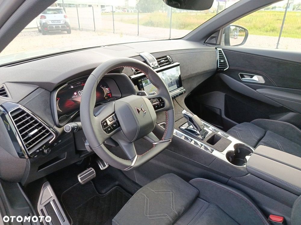 DS Automobiles DS 7 Crossback - 12