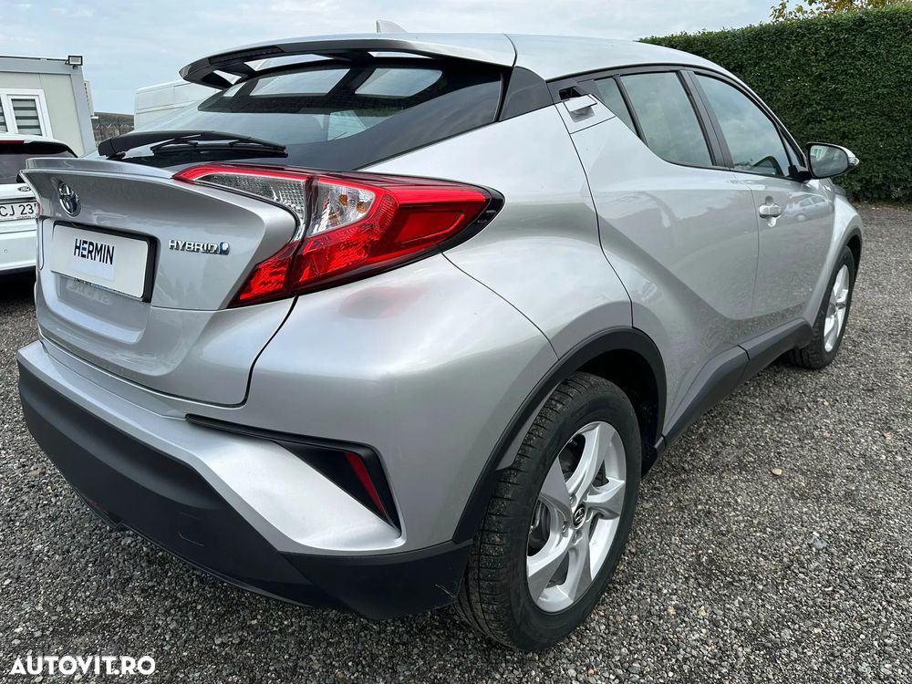 Toyota C-HR - 3