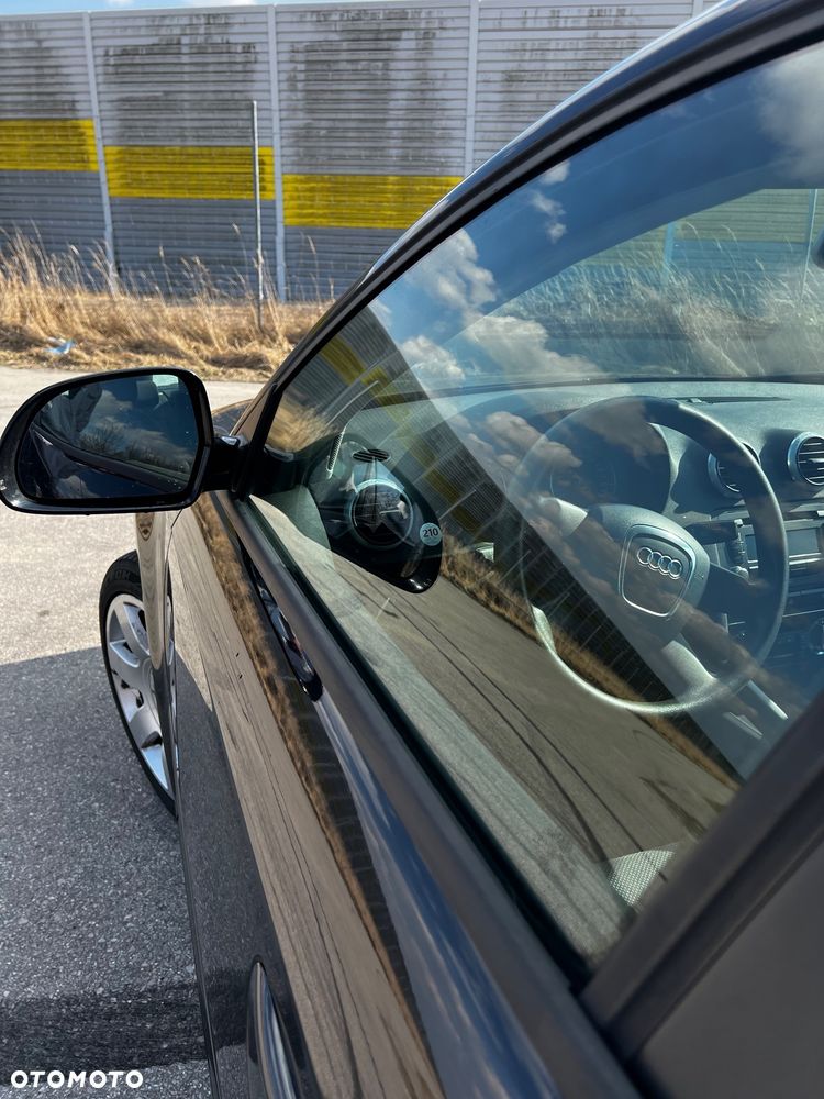 Audi A3 Sportback - 13