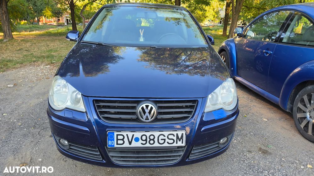 Volkswagen Polo - 1