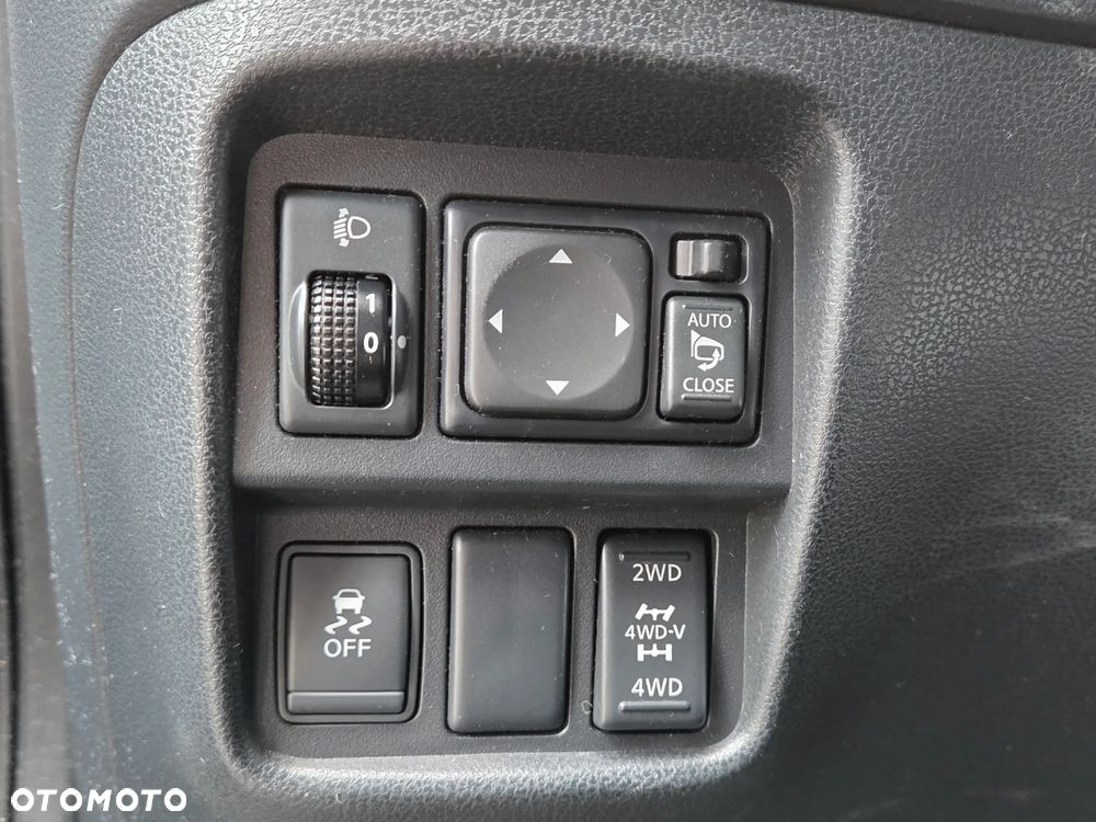 Nissan Juke 1.6 DIG-T ALL-MODE 4x4i CVT Tekna - 10