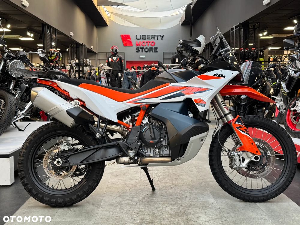 KTM Adventure - 2