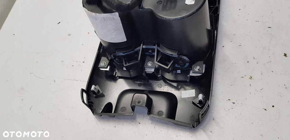 przełącznik ręcznego uchwyt na kubek Ford Mondeo mk5 - 11