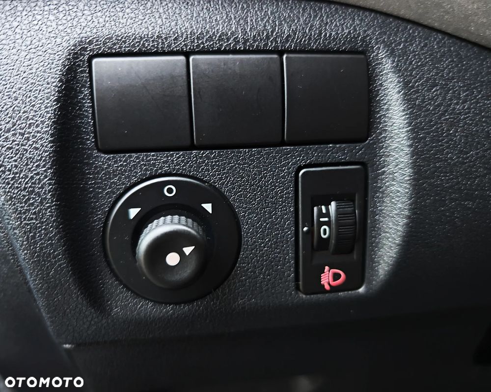 Peugeot Partner 1.6 HDi Outdoor - 20