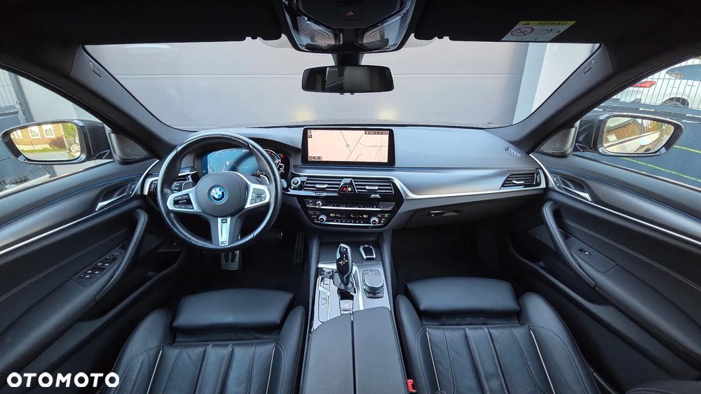 BMW Seria 5 530e xDrive M Sport sport - 7