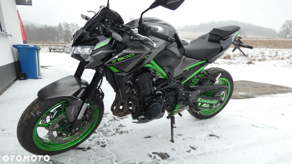 Kawasaki Z 900 - 8