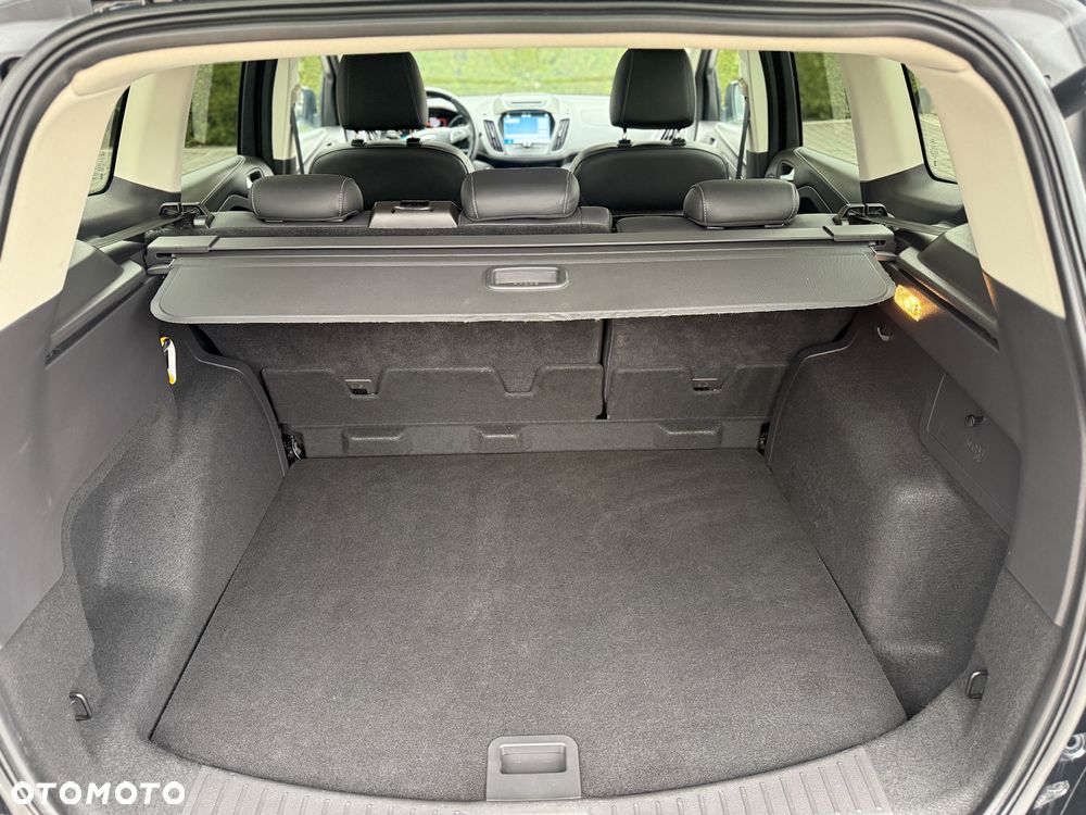 Ford Kuga 1.5 EcoBoost 4x4 Vignale - 27