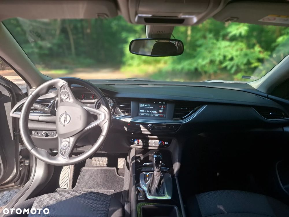 Opel Insignia 1.5 T Enjoy S&S - 23