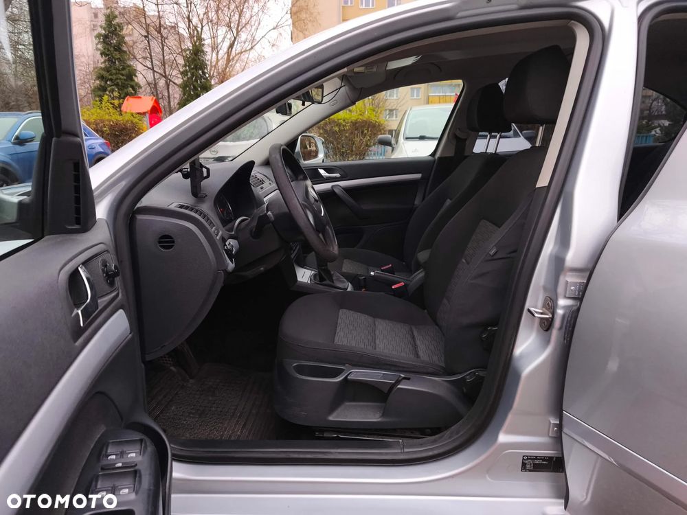 Skoda Octavia 2.0 TDI Ambiente - 11