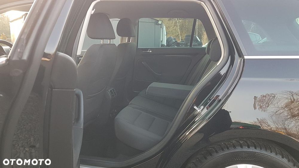 Volkswagen Golf 1.2 TSI Comfortline - 24