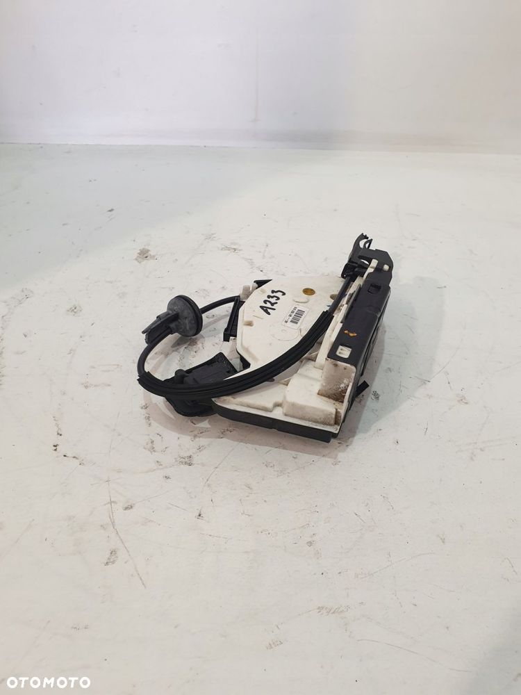 zamek drzwi prawy przód 5k1837016 golf vi 1.4tsi 08r - 5