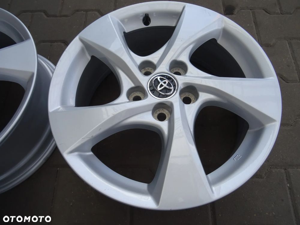 5x114,3x60  6,5Jx17 ET45  Toyota Oryginalne - 5