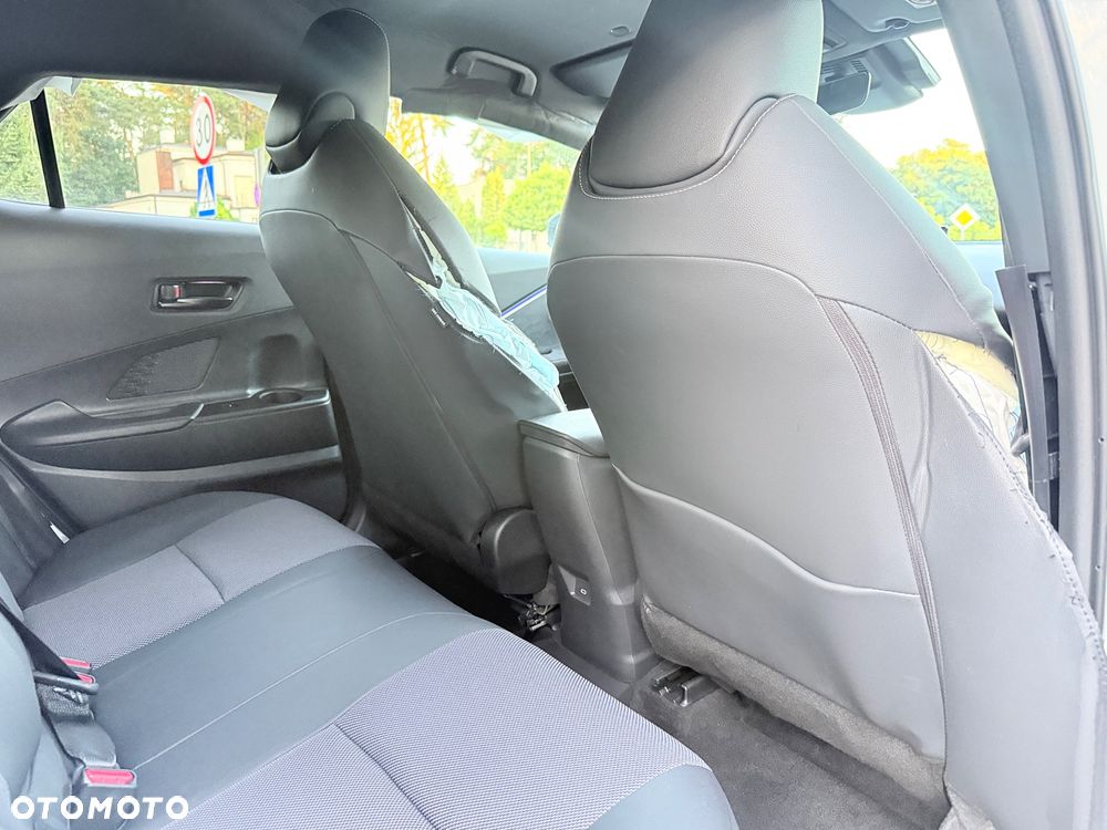 Toyota C-HR 2.0 Hybrid Dynamic Force Executive - 28