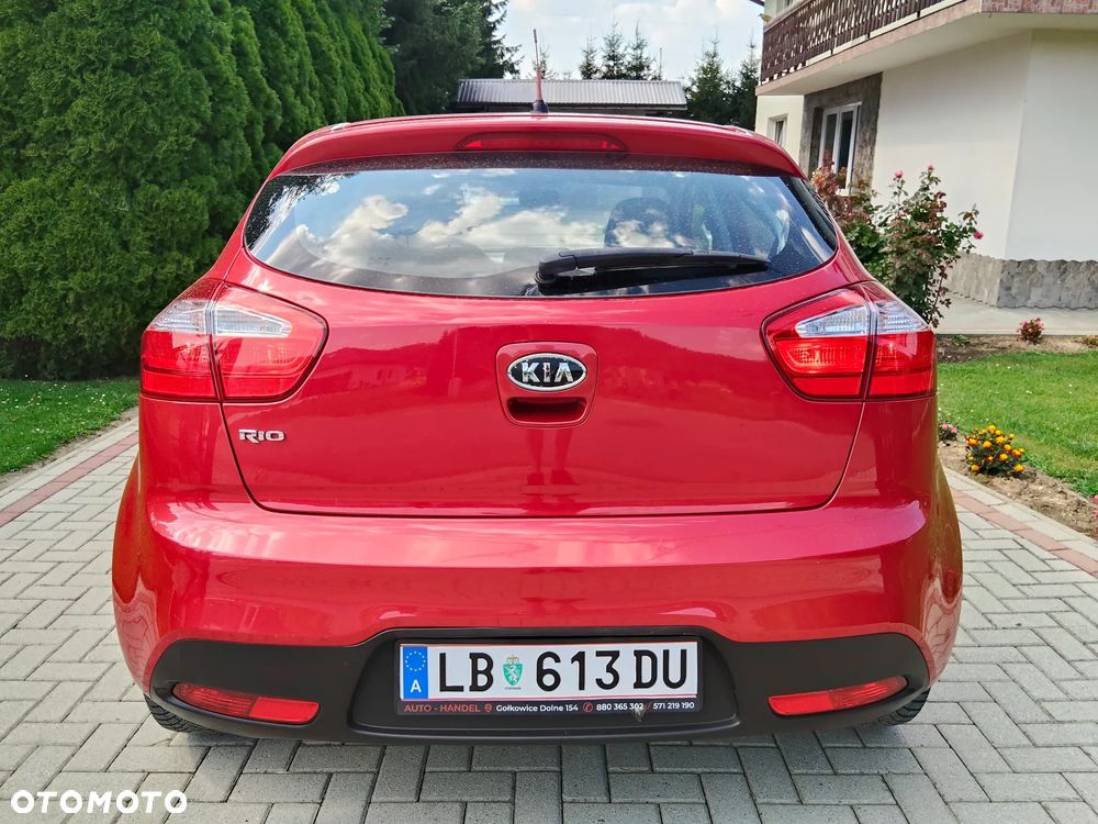 Kia Rio 1.2 Dream Team Edition - 9