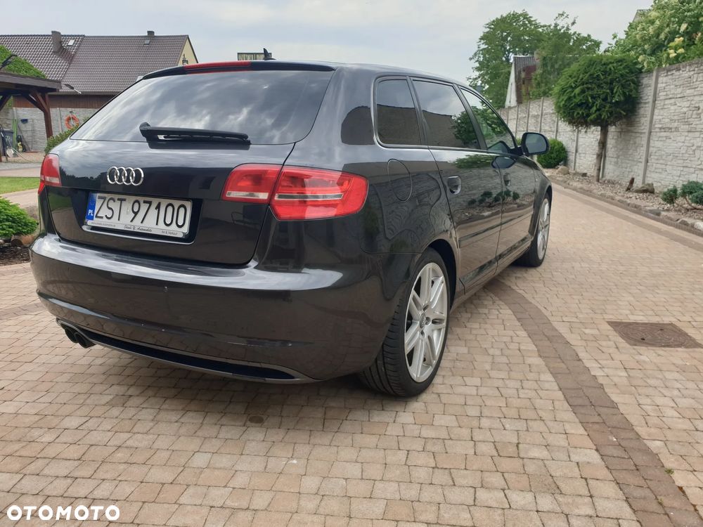 Audi A3 Sportback - 4